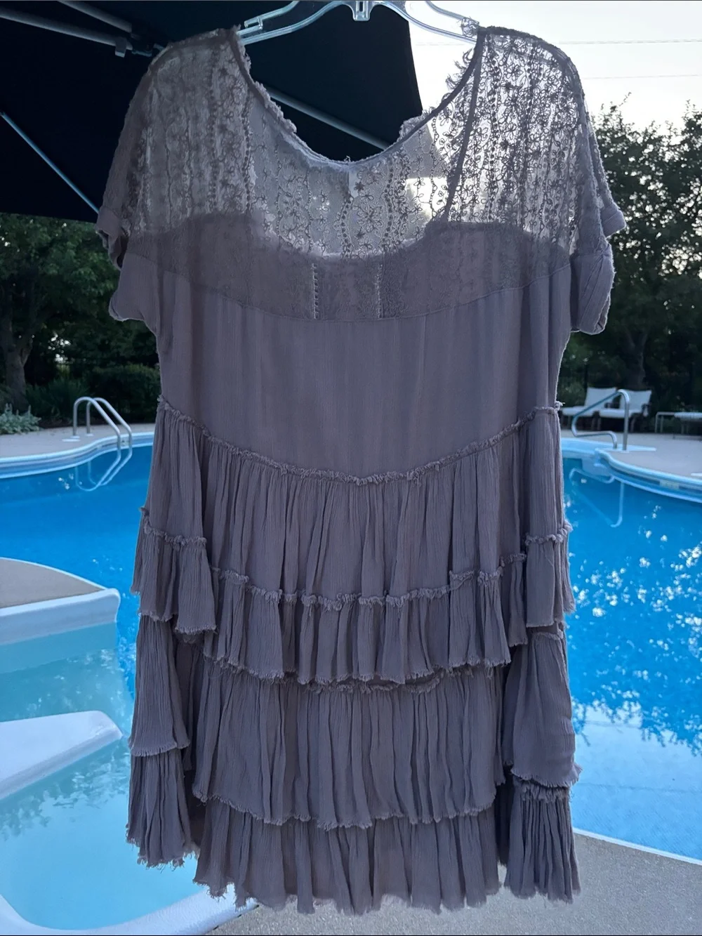 FP Gray Lavender Taupe Tiered Ruffle Lace Baby Doll Cap sleeve Tunic L XL fit